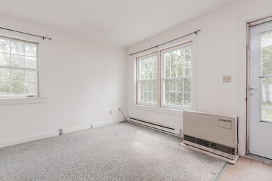 2 Bennett St unit 6, South Portland, ME 04106 - photo 5