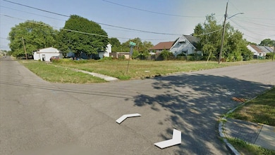 2702 21st St, Niagara Falls, NY 14305 - photo 2