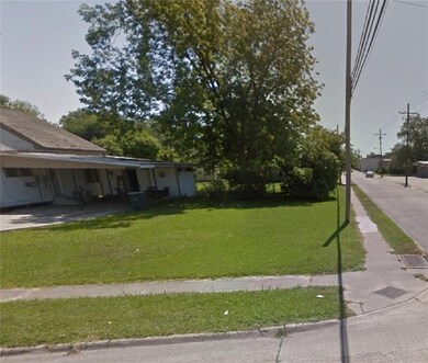Vacant Corner Lot