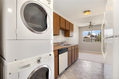 7316 NE 142nd Place unit C-3, Kirkland, WA 98034 - photo 7