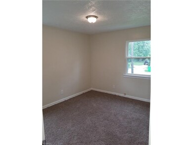 Bedroom 2 (First Floor)