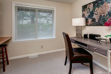 2748 70th Ave SE, Mercer Island, WA 98040 - photo 4