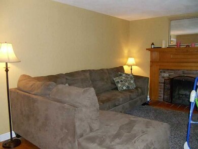 6 Edna St, Coventry, RI 02816 - photo 4