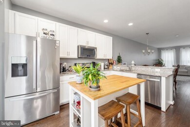 17006 Gibson Mill Rd, Dumfries, VA 22026 - photo 5