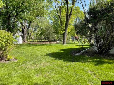 1622 Center St, New Ulm, MN 56073 - photo 4