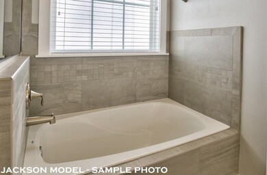 1468 Summerbrooke Dr, Tallahassee, FL 32312 - photo 4