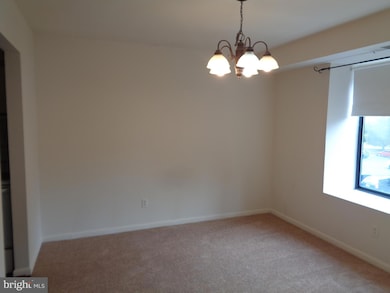 6 Bailiffs Ct unit 301, Lutherville Timonium, MD 21093 - photo 5