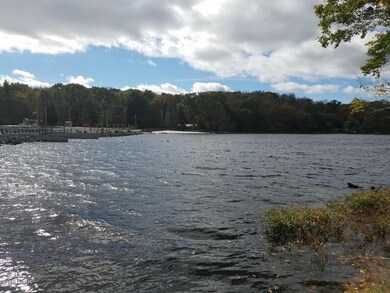 9 E Shore Dr, Hawley, PA 18428 - photo 4