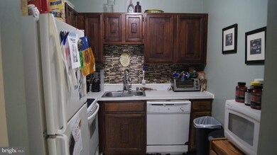 5776 Village Green Dr unit 10, Alexandria, VA 22309 - photo 4