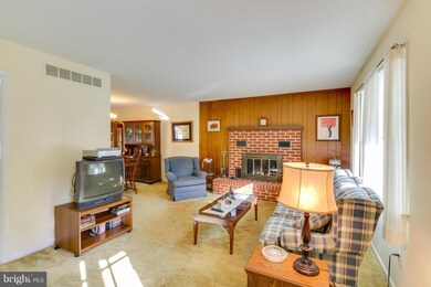 320 Klee Mill Rd, Sykesville, MD 21784 - photo 5