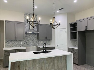 1907 Evaristo Ln, Edinburg, TX 78541 - photo 3