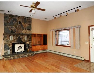 5 Glenhill Rd unit 5, Sharon, MA 02067 - photo 2