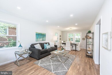 13305 Parkland Dr, Rockville, MD 20853 - photo 3