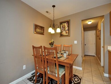 40 Rotunda Cir, Asheville, NC 28806 - photo 5