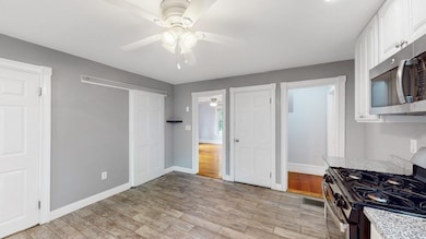 54 Pettee St unit 1, Newton Upper Falls, MA 02464 - photo 7