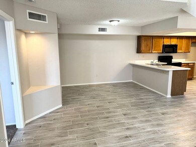 19026 N 4th St, Phoenix, AZ 85024 - photo 6