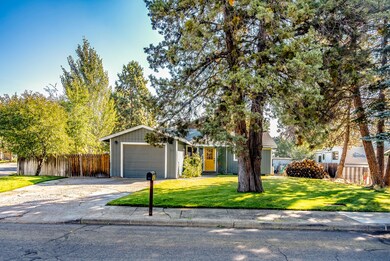 802 SE Polaris Ct, Bend-4
