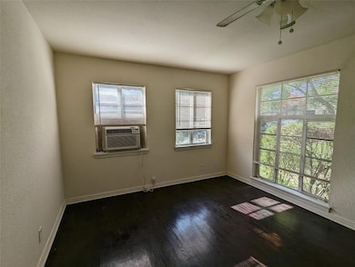 6026 Marquita Ave, Dallas, TX 75206 - photo 4