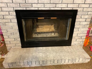 458 Maple Ave, Sheffield Lake, OH 44054 - photo 7