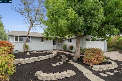 3188 Fitzpatrick Dr, Concord, CA 94519 - photo 2