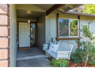 2135 Rocky Ln, Eugene, OR 97401 - photo 3