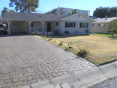 4523 N 35th Place, Phoenix, AZ 85018 - photo 6