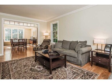 270 Sylvan Ct, Saunderstown, RI 02874 - photo 4