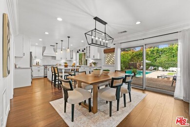 5525 Cantaloupe Ave, Sherman Oaks, CA 91401 - photo 7