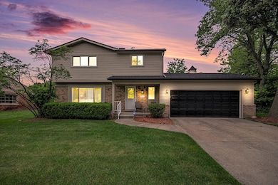 4 Bedroom Colonial