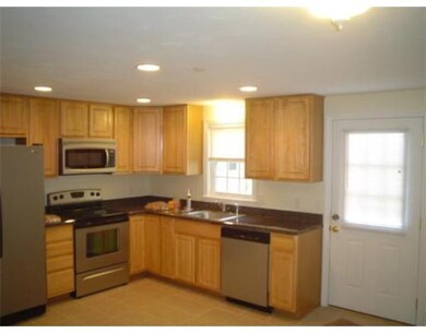 956 Warren Ave unit 5, Brockton, MA 02301 - photo 2