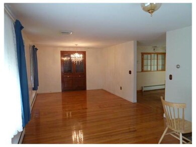 213 North St, Warwick, RI 02886 - photo 4
