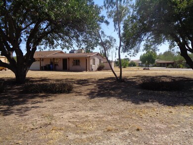 1033 E Griswold Rd, Phoenix, AZ 85020 - photo 4