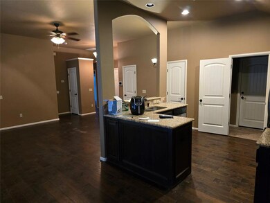 10633 SW 34th Terrace, Yukon, OK 73099 - photo 7