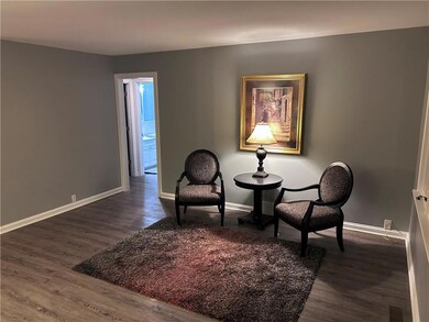 472 W 104th St unit B, Kansas City, MO 64114 - photo 3