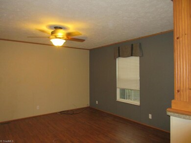 132 Treeline Dr, Statesville, NC 28677 - photo 6