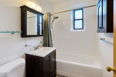 2141 78th St unit 1, East Elmhurst, NY 11370 - photo 5