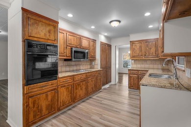 515 Glenview Dr, Jasper, AL 35501 - photo 2