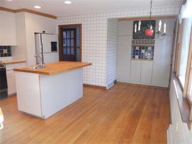 68 Duxbury Ln, Longmeadow, MA 01106 - photo 3