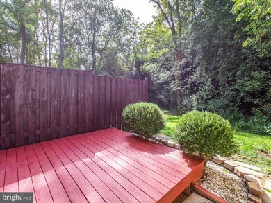 18622 Winding Creek Place, Germantown, MD 20874 - photo 5