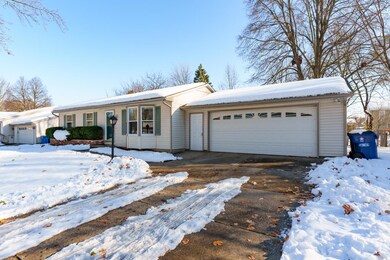 Chaparral_St_2220_Kalamazoo_49006-41