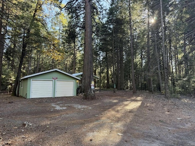 garage view front left