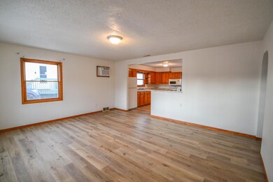 1814 E Ave d E, Bismarck, ND 58501 - photo 6