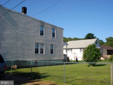 17-19-2 -23 Pine, Port Carbon Boro, PA 17965 - photo 5