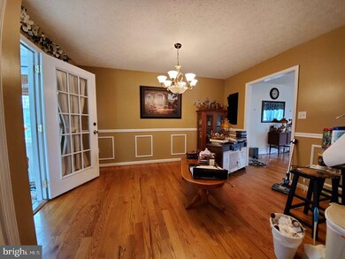 56 Elisha Ct, Bunker Hill, WV 25413 - photo 7