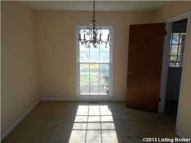 9010 Stockton Ct, Louisville, KY 40291 - photo 6