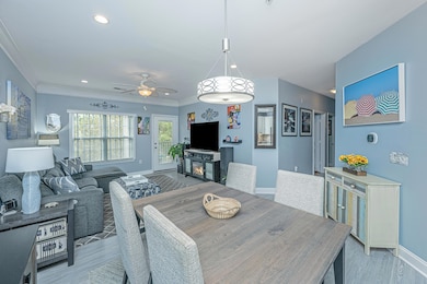 Open Floor Plan with Access to Screen Po