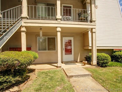 6722 S Lewis Ave unit 901, Tulsa, OK 74136 - photo 2