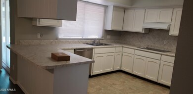 616 E Ellis Dr, Tempe, AZ 85282 - photo 3