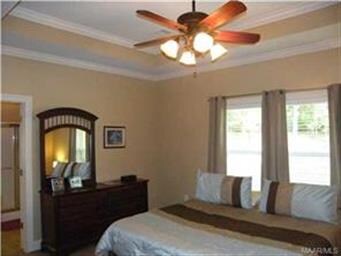 SPACIOUS MASTER HAS 10' BOX CEILING & FAN-PRETTY M