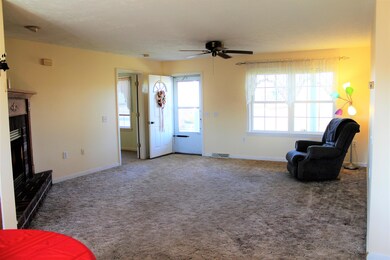 Living Rm